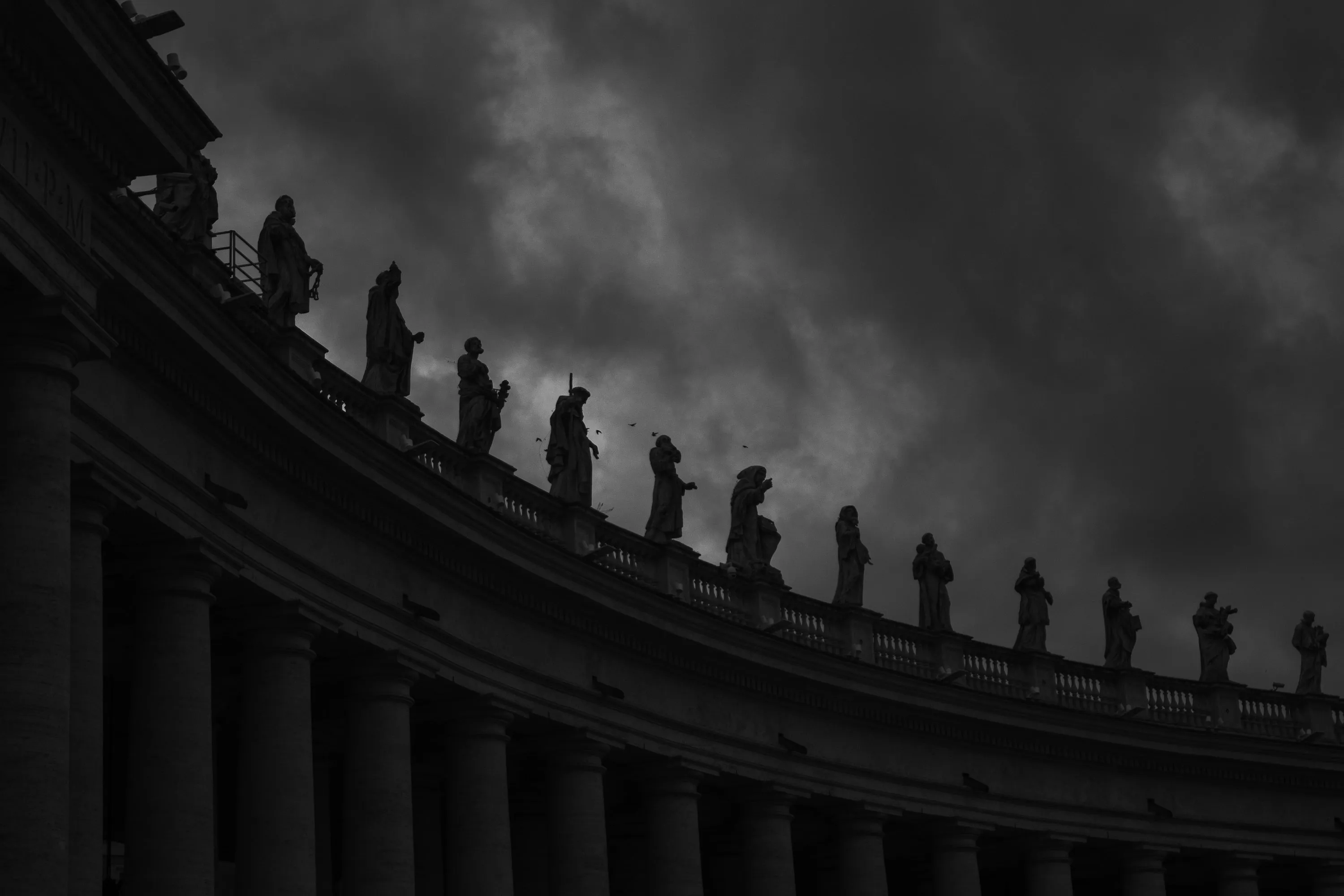 Rome in Black, frame 07